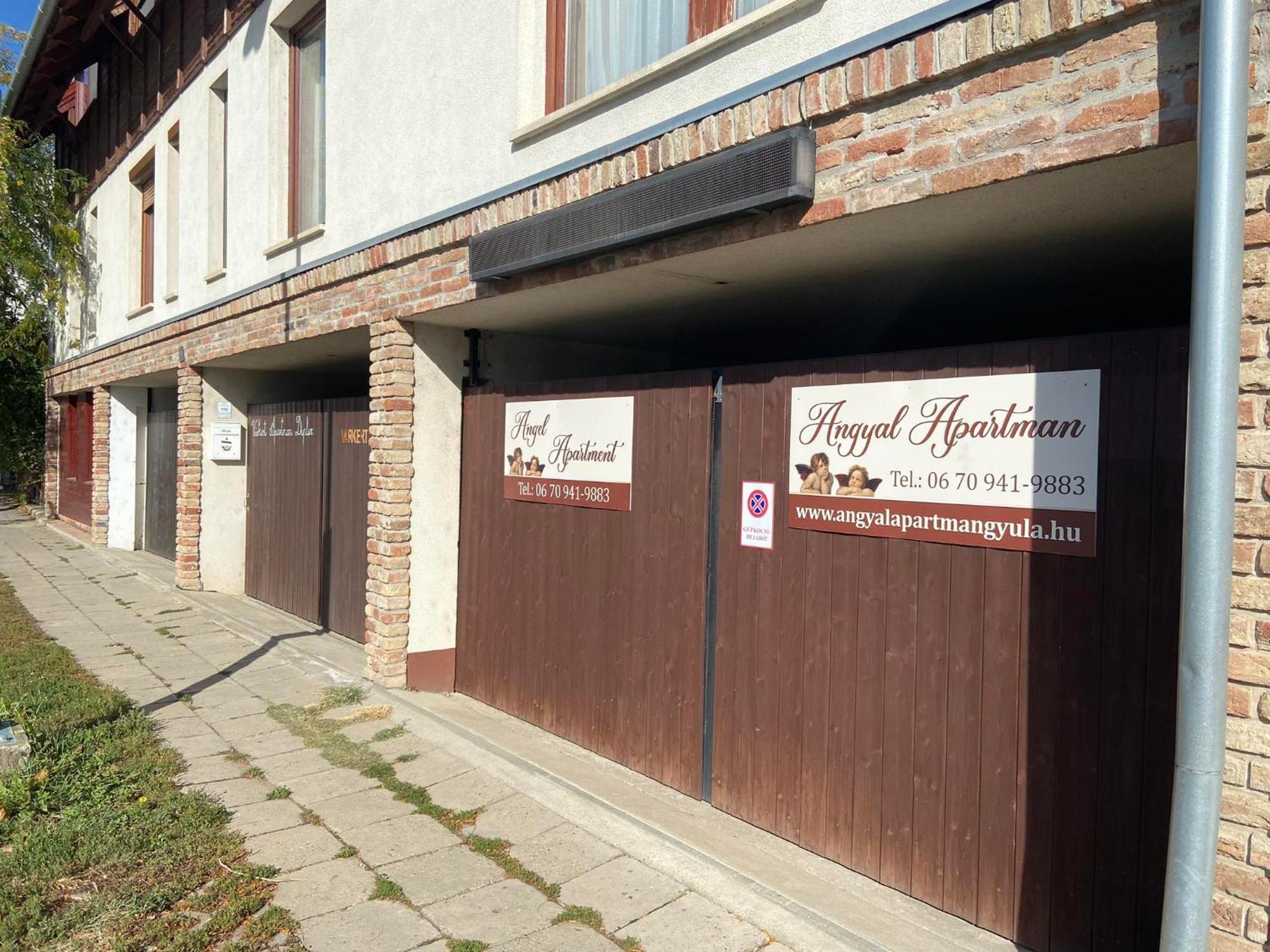 Angyal Apartman Gyula Exterior photo