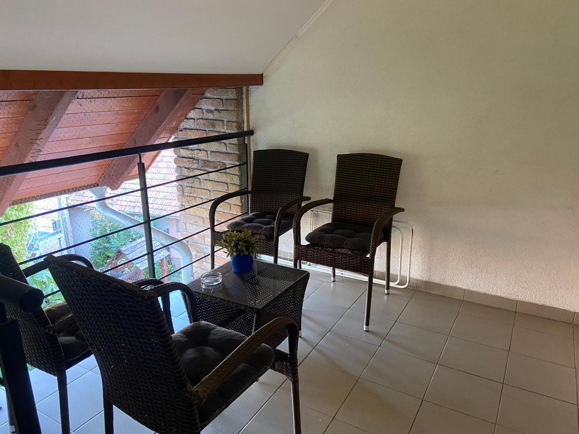 Angyal Apartman Gyula Exterior photo