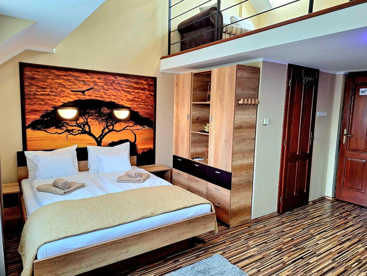 Angyal Apartman Gyula Exterior photo